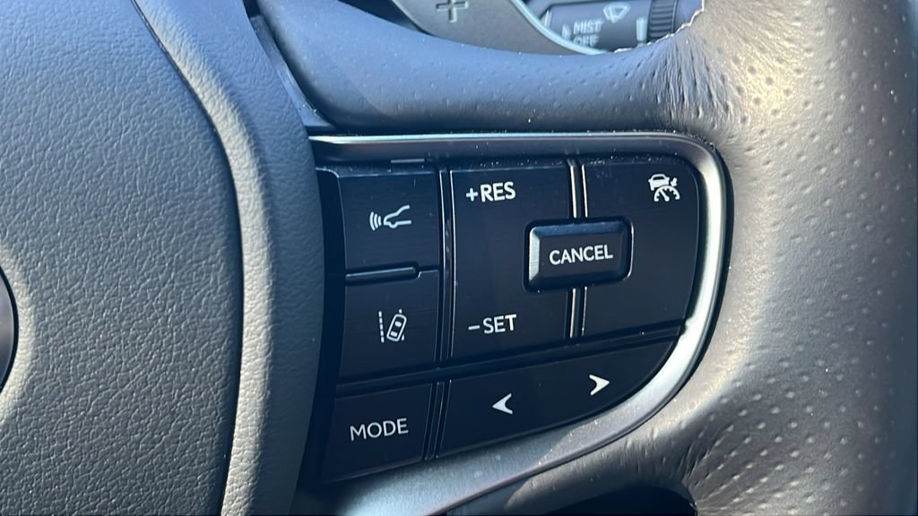 Used 2024 Lexus ES 300h F Sport w/ Accessory Package (Z2) FWD image 21