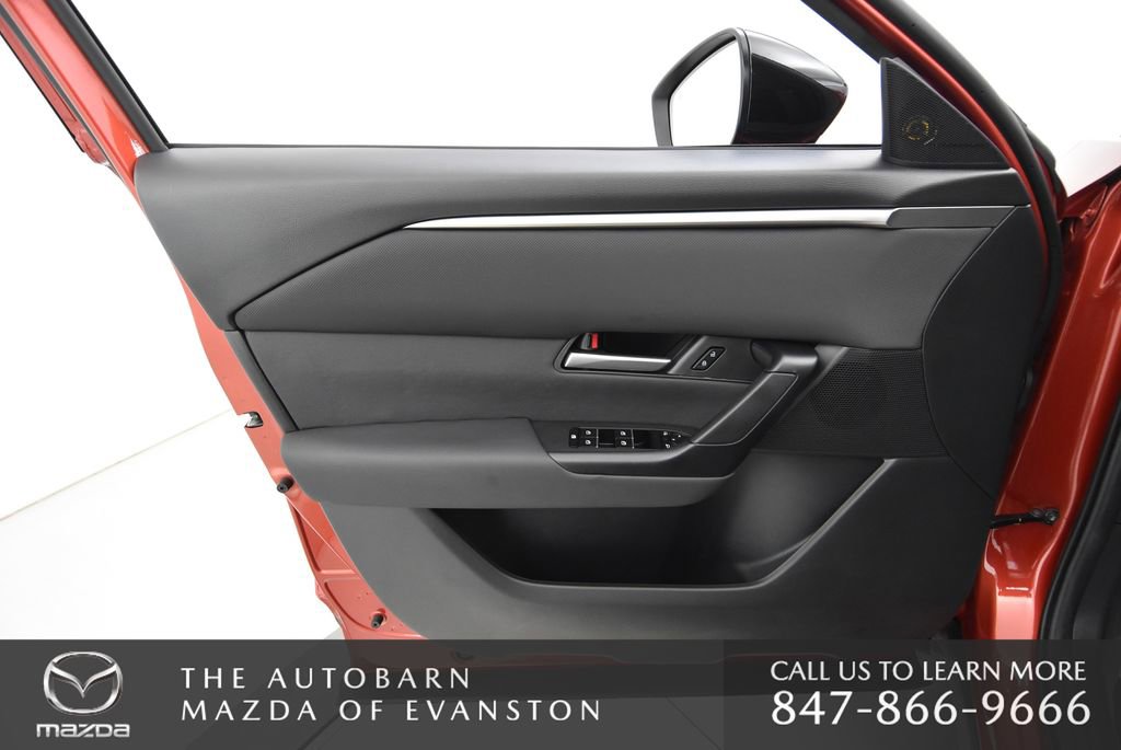 Used 2025 MAZDA CX-50 AWD 2.5 S w/ Weather Package image 28