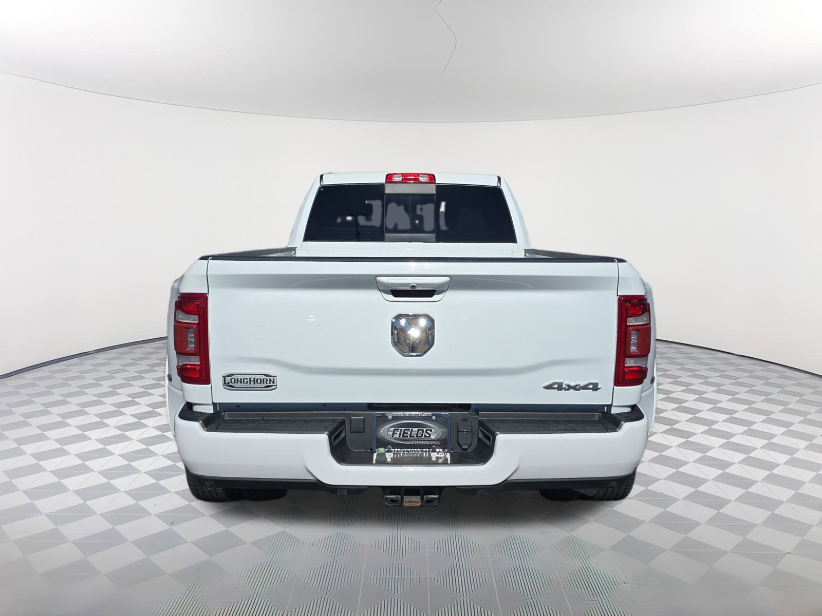 Used 2023 RAM 3500 Limited image 4