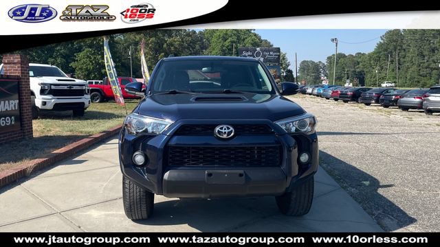Used 2018 Toyota 4Runner TRD Off-Road Premium AWD/4WD image 2