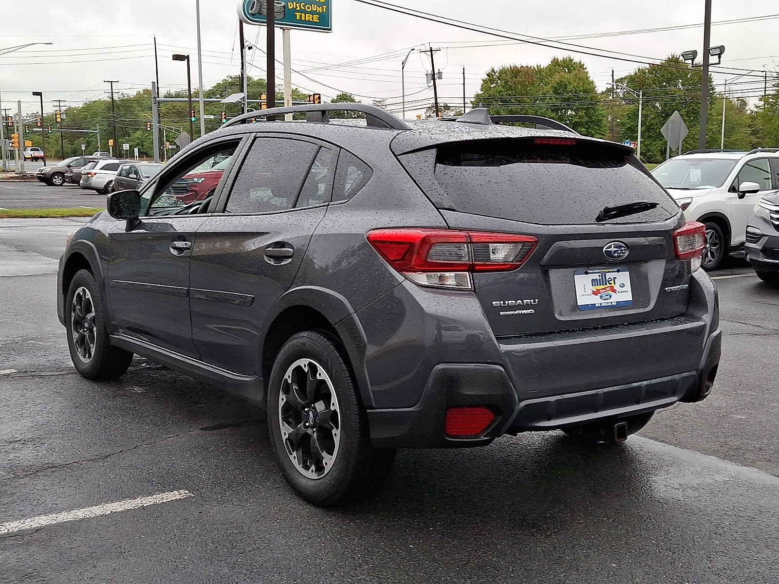 Used 2021 Subaru Crosstrek 2.0i Premium AWD/4WD image 4