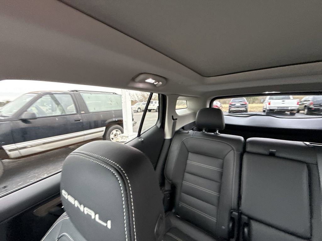 Certified 2024 GMC Terrain Denali w/ Black Diamond Edition image 10