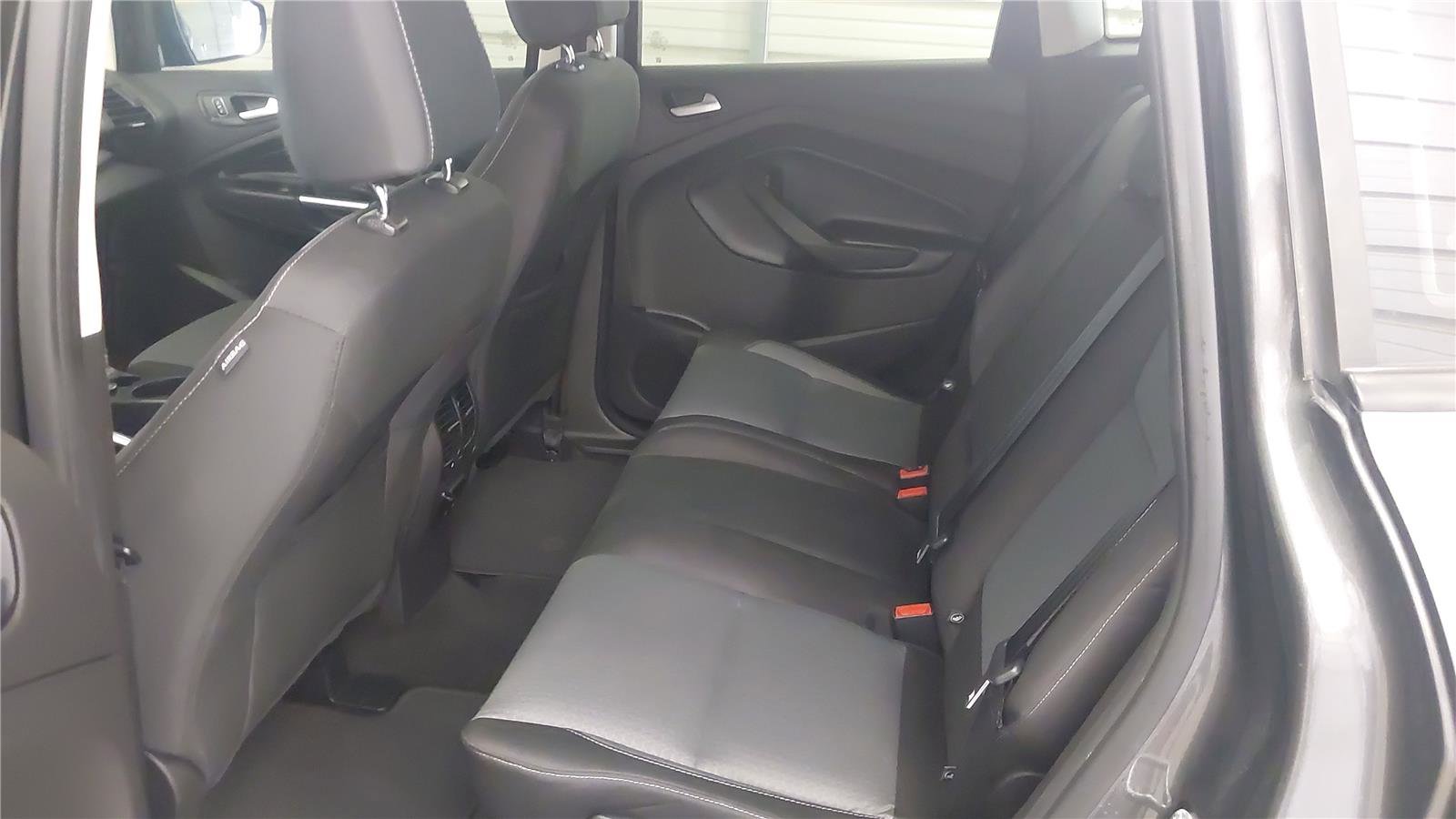 Used 2017 Ford C-MAX Energi SE w/ Equipment Group 401A image 20