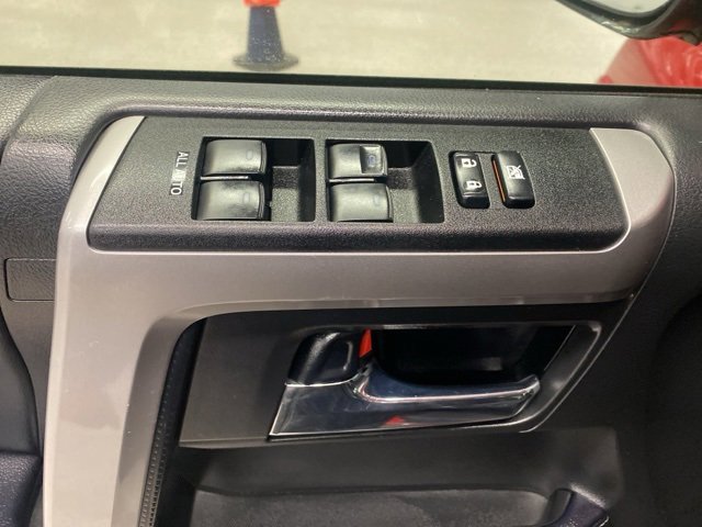 Used 2021 Toyota 4Runner SR5 Premium image 30