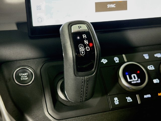 Used 2025 Land Rover Defender 110 S AWD/4WD image 19