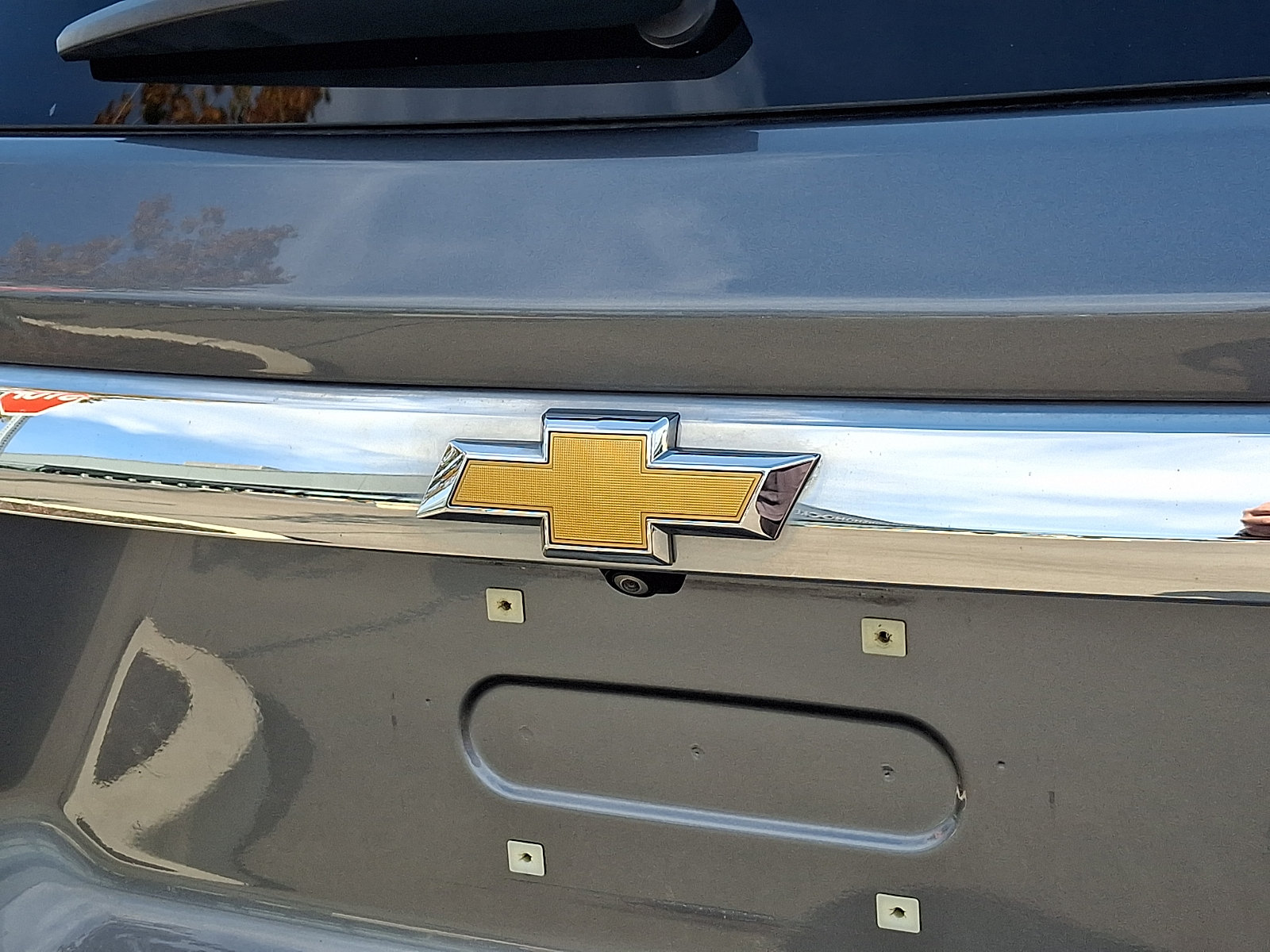 Used 2021 Chevrolet Traverse LS FWD image 30