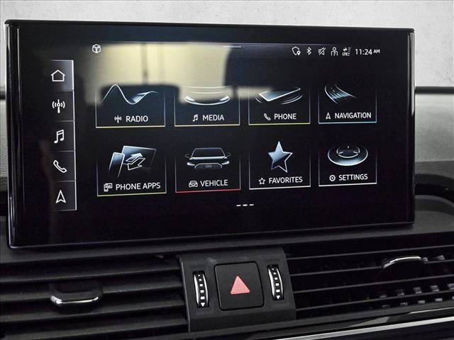 Certified 2025 Audi Q5 2.0T Premium w/ Convenience Plus Package AWD/4WD image 13