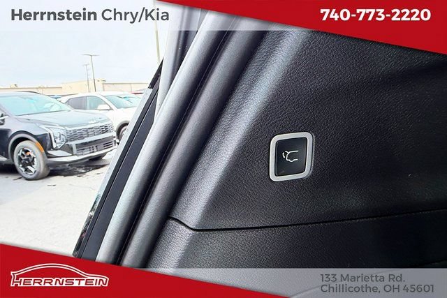 New 2026 Chrysler Voyager LX FWD image 25