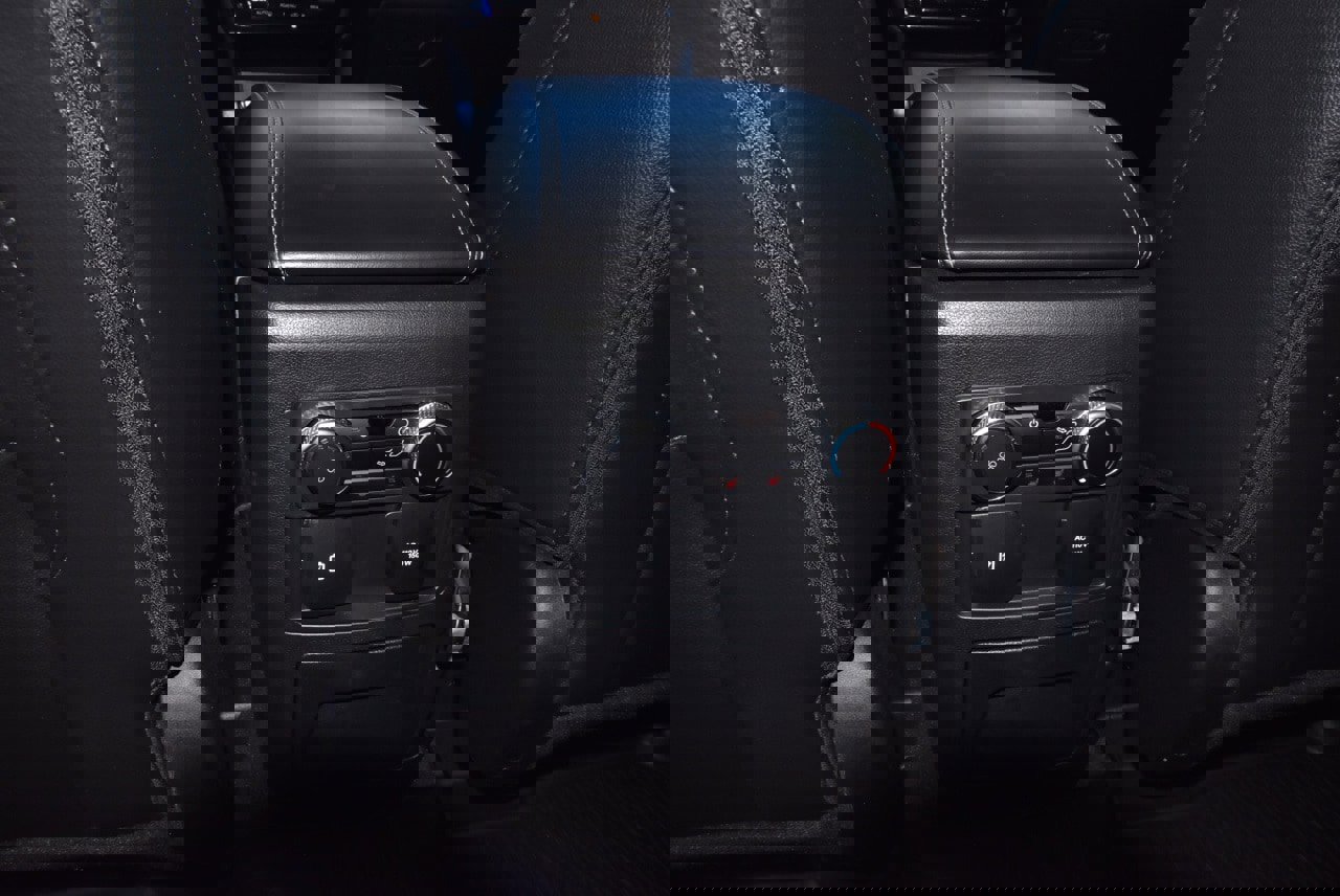 Used 2022 Ford Explorer Limited w/ Limited Technology Package image 20