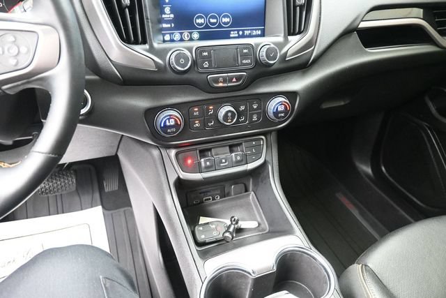 Used 2024 GMC Terrain AT4 AWD/4WD image 11