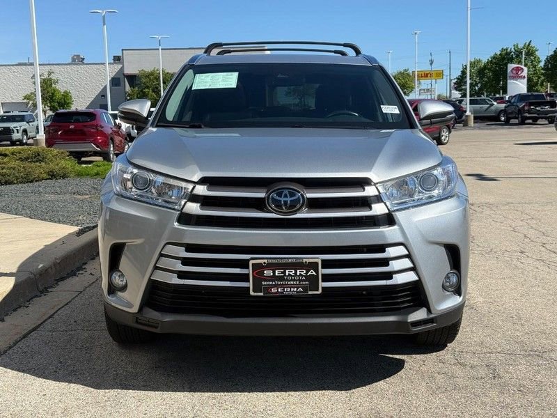 Used 2018 Toyota Highlander XLE AWD/4WD image 8