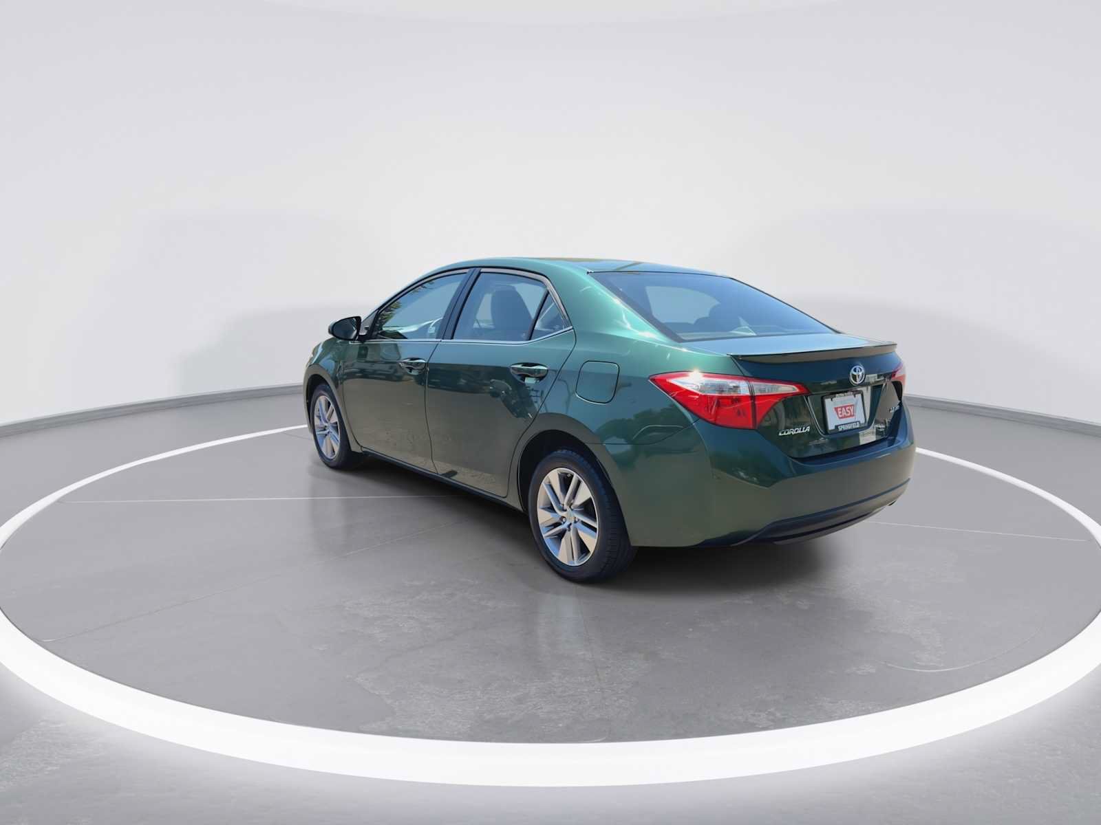 Used 2014 Toyota Corolla LE FWD image 6