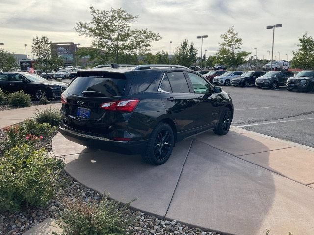 Used 2020 Chevrolet Equinox LT w/ Midnight Edition FWD image 4