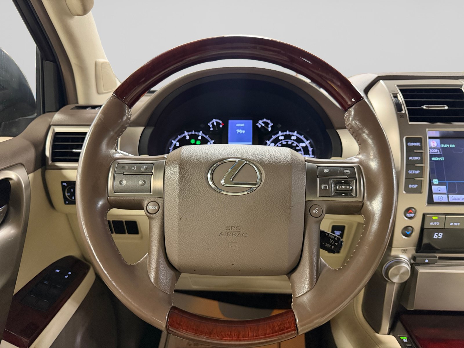 Used 2013 Lexus GX 460 w/ Comfort Plus Pkg AWD/4WD image 17