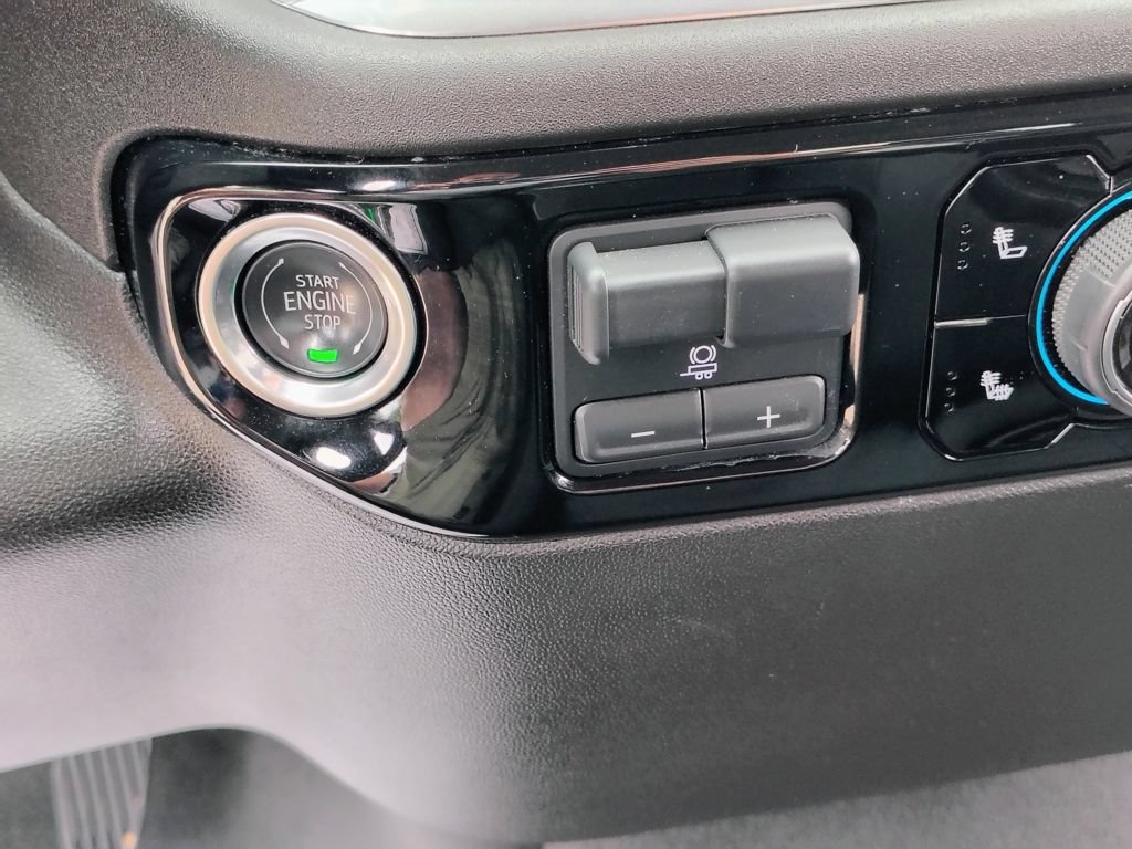 Used 2025 Chevrolet Silverado 2500 LT w/ Convenience Package AWD/4WD image 37