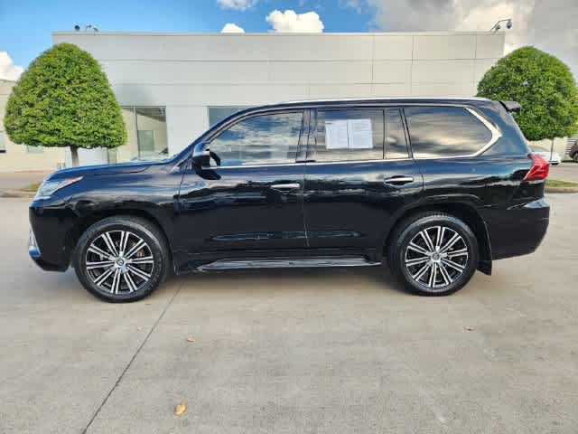 Used 2018 Lexus LX 570 4WD w/ Luxury Package image 3