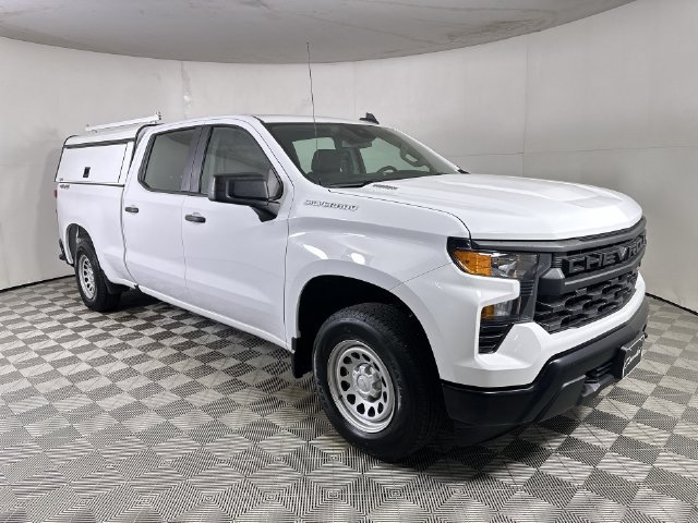 Used 2024 Chevrolet Silverado 1500 W/T w/ Trailering Package AWD/4WD image 2