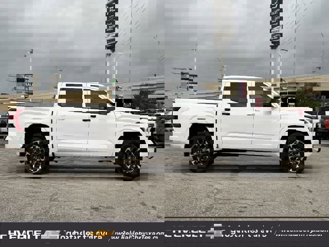 Used 2025 Toyota Tundra SR w/ SR Tow Package image 5