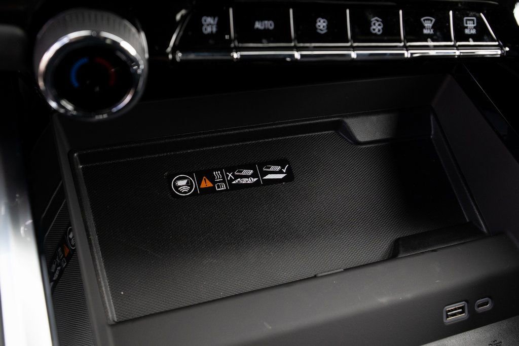 New 2025 Chevrolet Suburban Premier w/ LPO, Get Active Package image 22