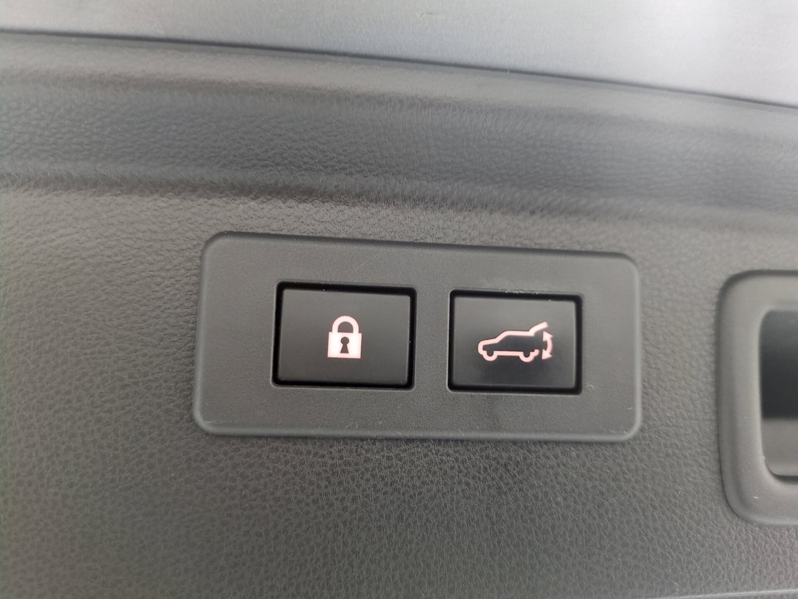 Used 2020 Subaru Forester Limited AWD/4WD image 14