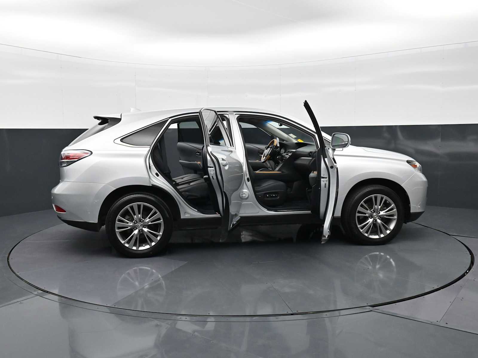 Used 2014 Lexus RX 450h FWD image 33