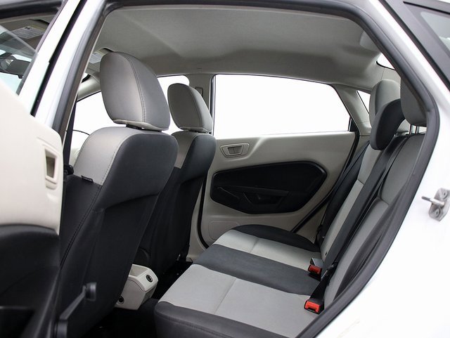 Used 2012 Ford Fiesta S image 12