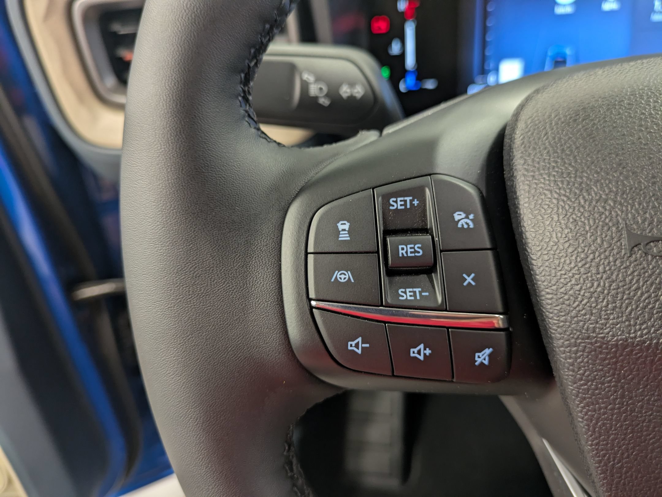 New 2026 Ford Maverick Lariat w/ 4K Tow Package AWD/4WD image 19