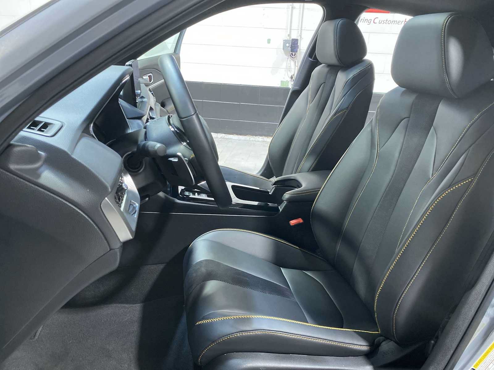 Used 2026 Acura Integra A-Spec FWD image 11