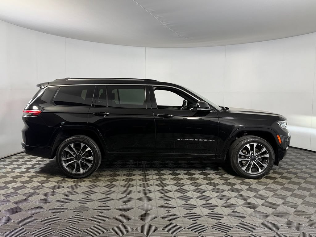 Used 2023 Jeep Grand Cherokee L Overland w/ Trailer Tow Group (B) RWD image 6