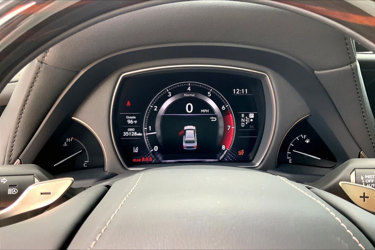 Used 2022 Lexus LS 500 w/ Interior Upgrade Package RWD image 24