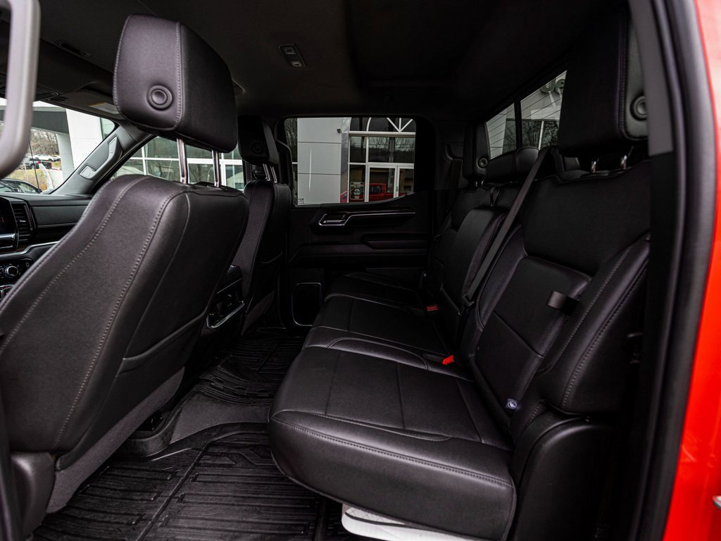 Used 2024 GMC Sierra 1500 Elevation w/ Elevation Premium Package image 29