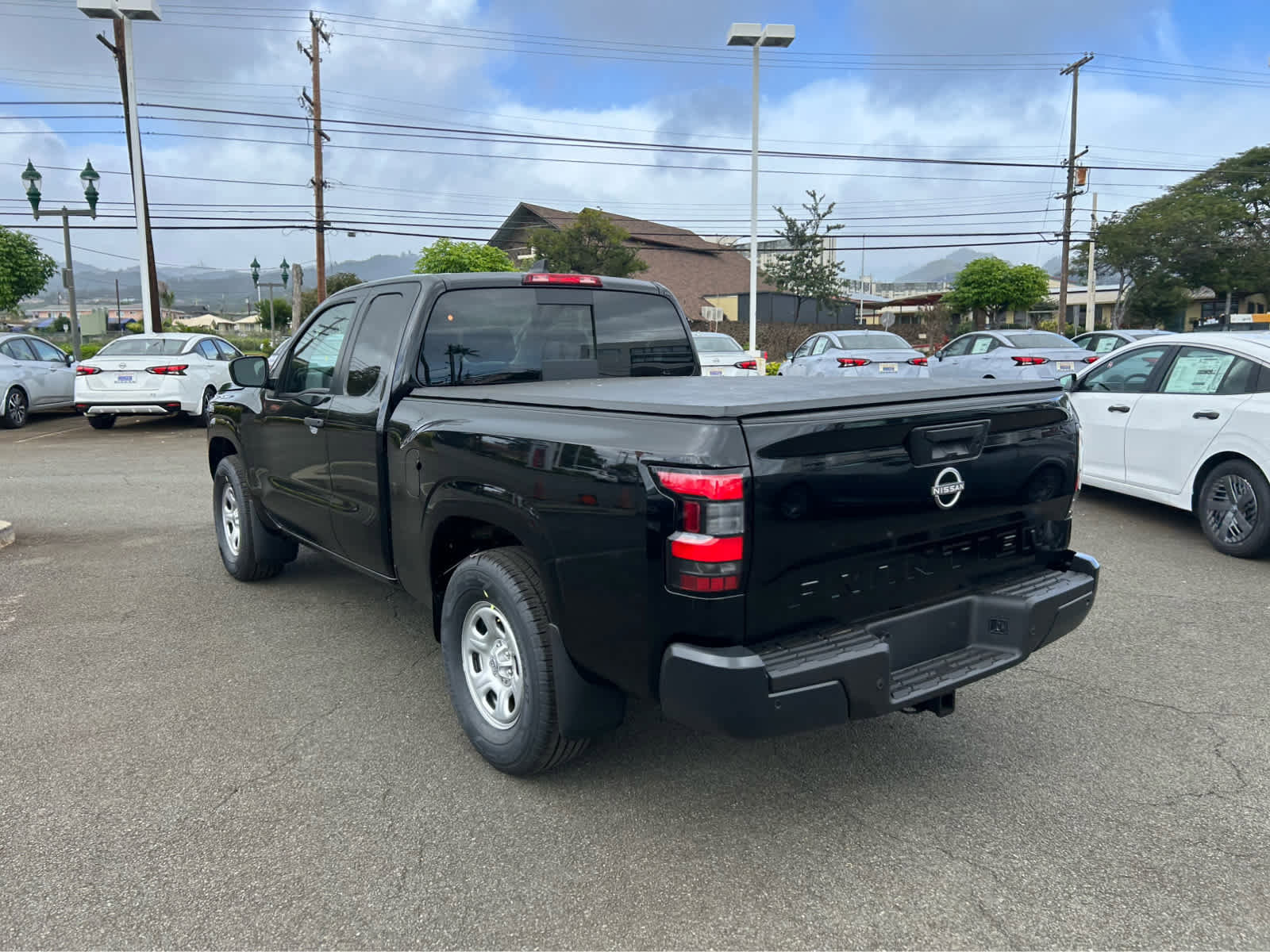 New 2026 Nissan Frontier S image 4