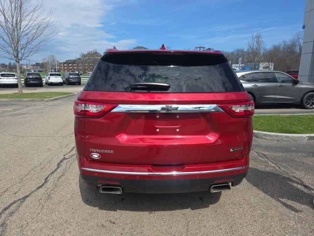 Used 2018 Chevrolet Traverse Premier AWD/4WD image 3