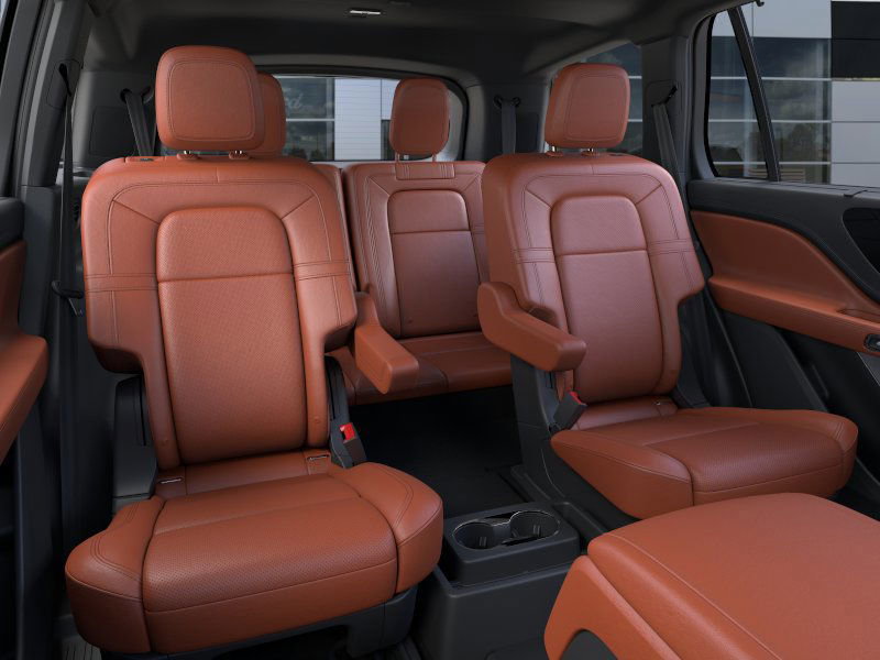 New 2025 Lincoln Aviator Reserve w/ Luxury Package image 32