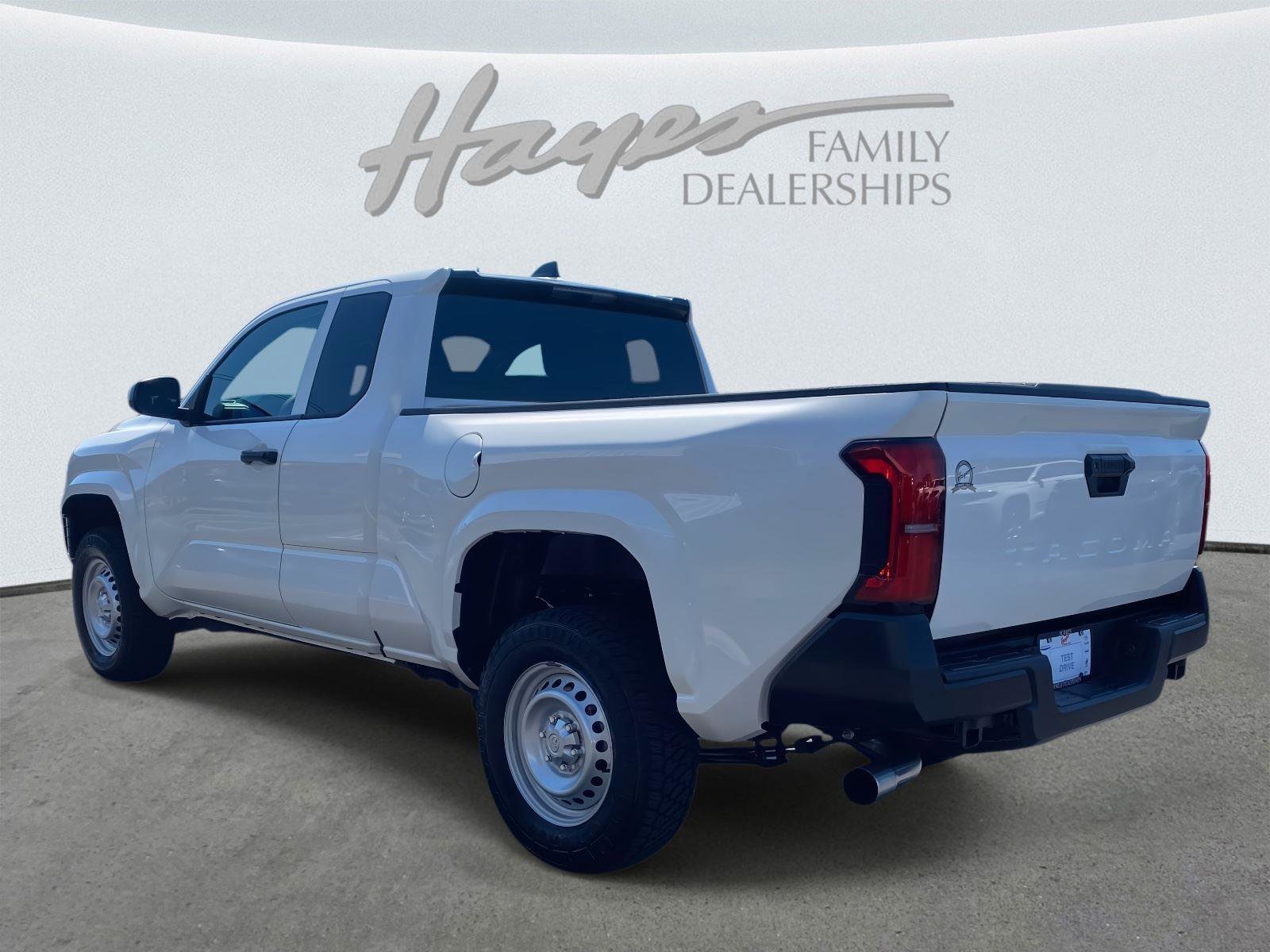 Used 2024 Toyota Tacoma SR image 40