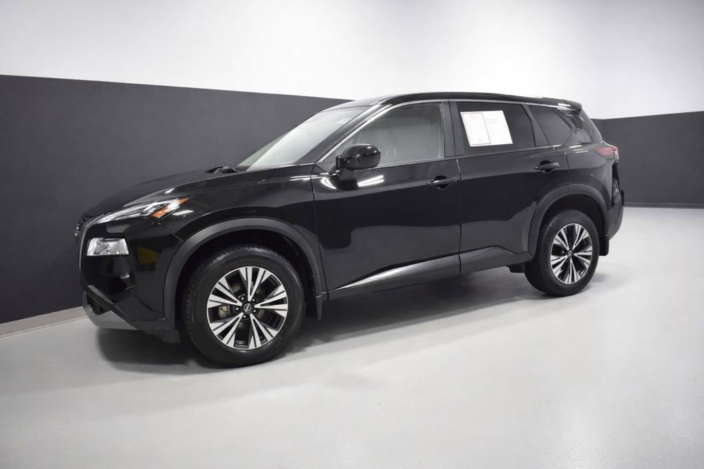 Certified 2023 Nissan Rogue SV image 2