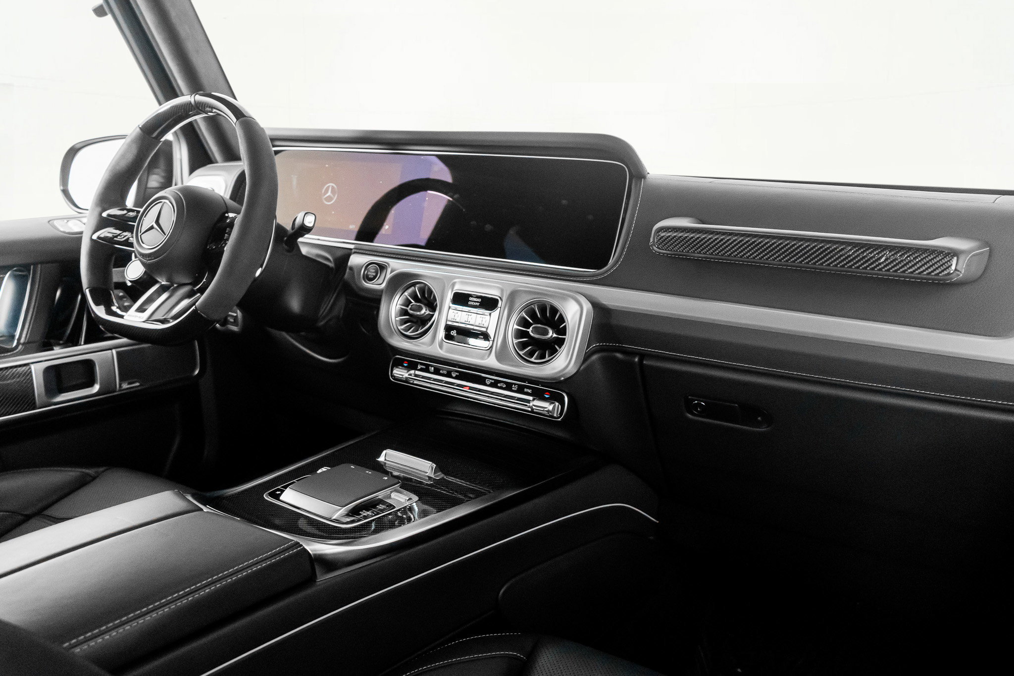 Used 2025 Mercedes-Benz G 63 AMG 4MATIC w/ Night Package Magno image 54