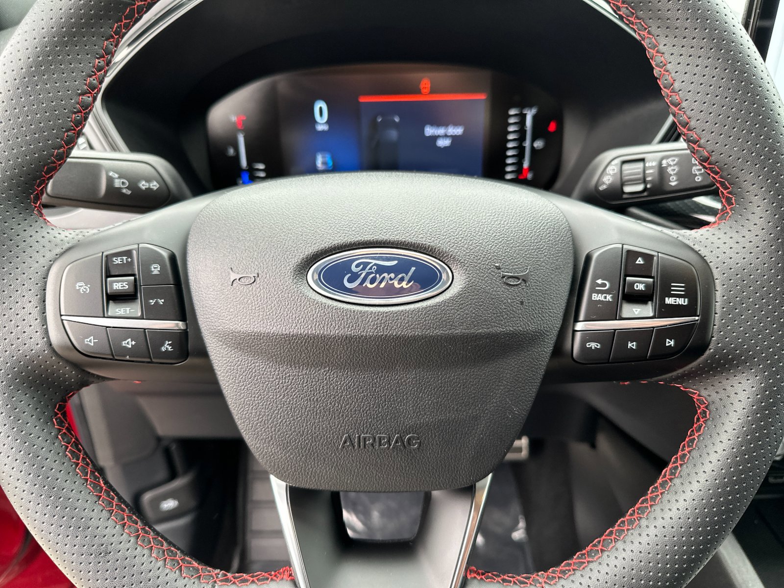 Certified 2024 Ford Escape ST-Line w/ Tech Pack #1 image 24