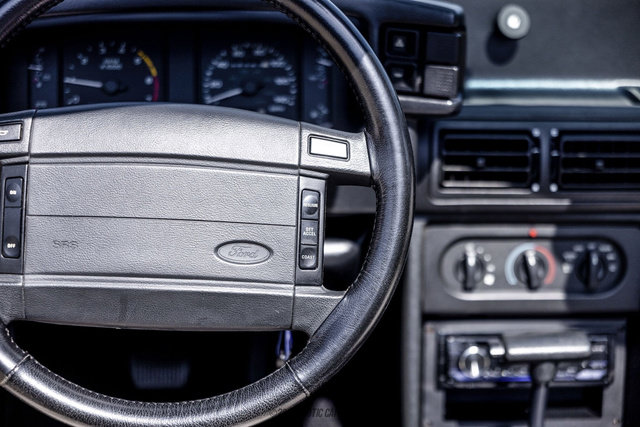 Used 1993 Ford Mustang LX RWD image 63