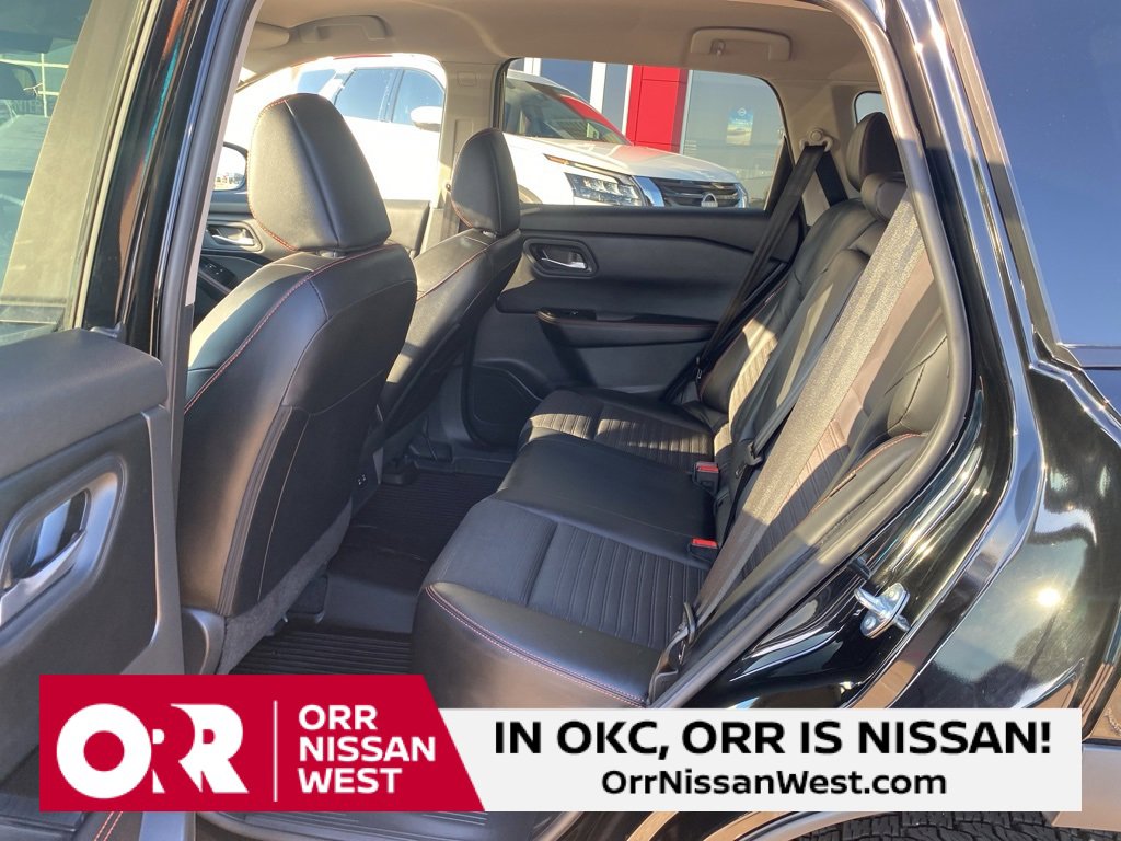Used 2025 Nissan Rogue SV w/ Rock Creek Premium Package image 16