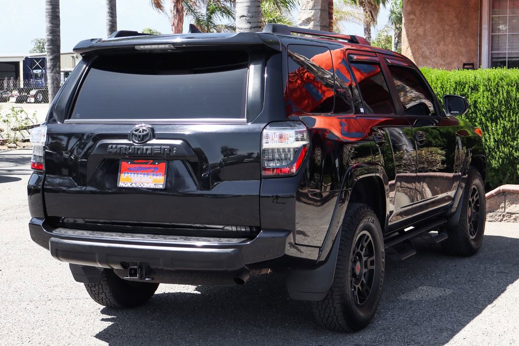 Used 2022 Toyota 4Runner TRD Off-Road AWD/4WD image 9