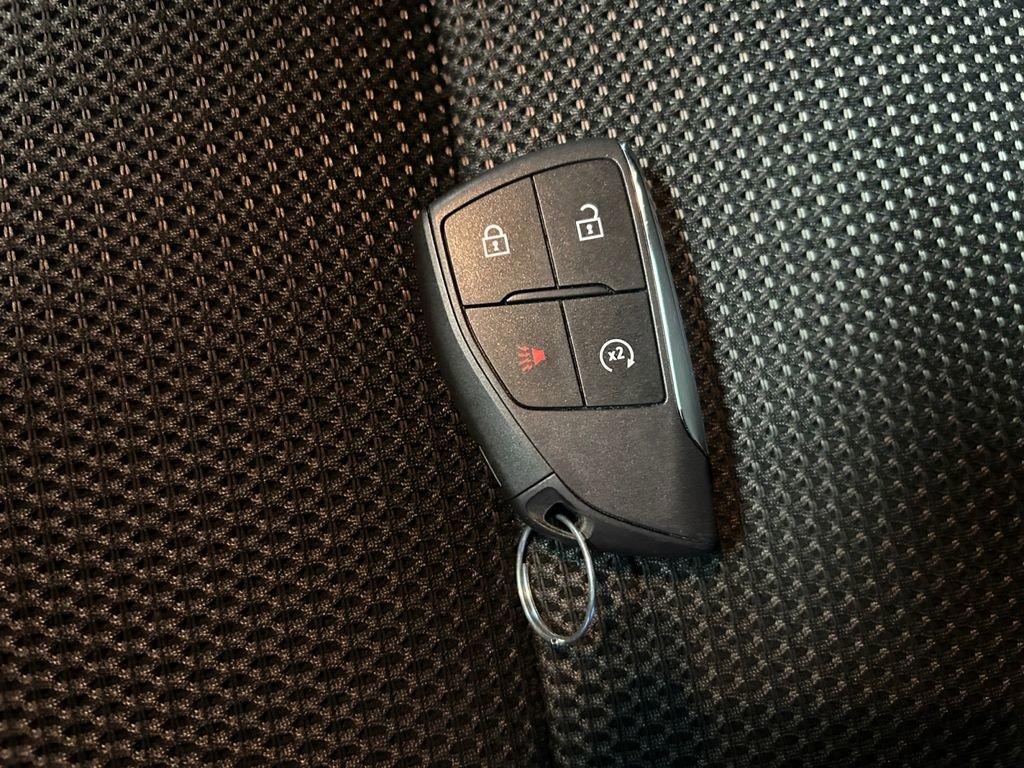 Used 2024 Chevrolet Colorado LT w/ LT Convenience Package II image 33