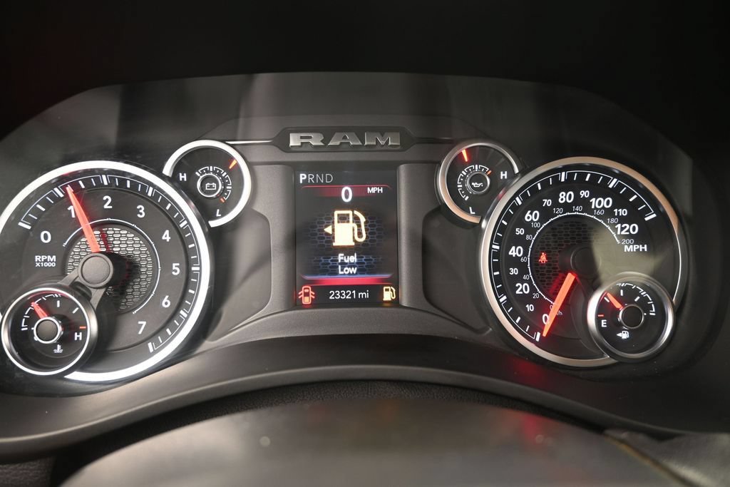 Used 2025 RAM 2500 Big Horn AWD/4WD image 31