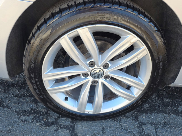 Used 2018 Volkswagen Passat 2.0T SE image 24