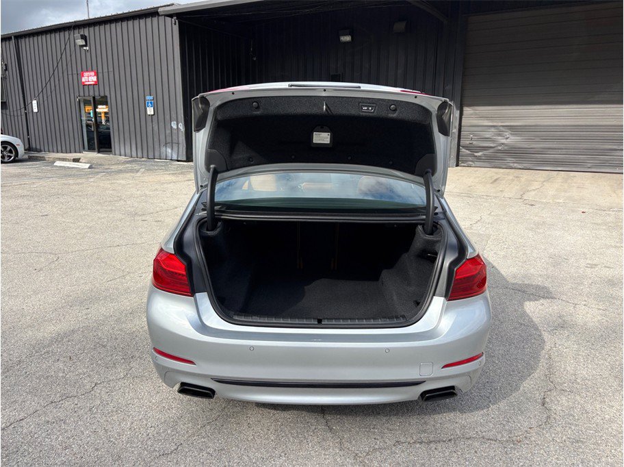 Used 2020 BMW 540i w/ Premium Package RWD image 51