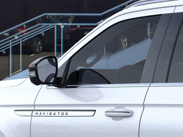 New 2025 Lincoln Navigator L Reserve image 19