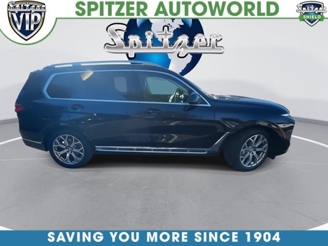 Used 2025 BMW X7 xDrive40i AWD/4WD image 10