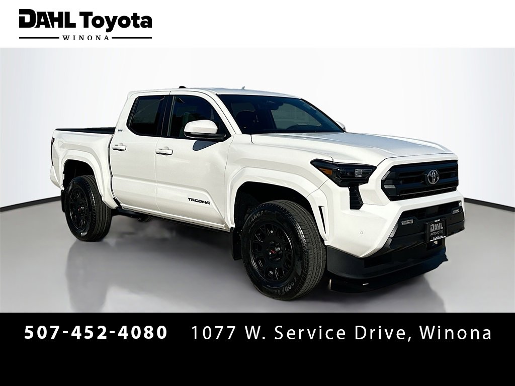 New 2025 Toyota Tacoma SR5