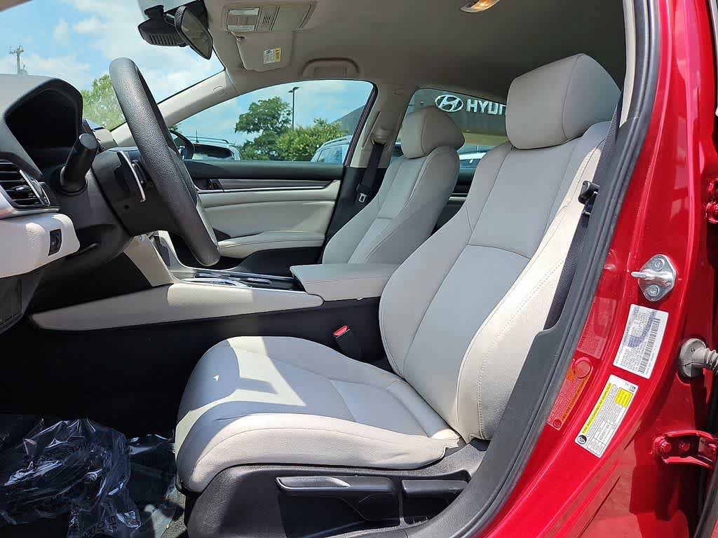 Used 2021 Honda Accord Hybrid image 13