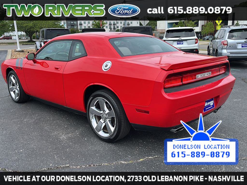 Used 2010 Dodge Challenger R/T RWD image 8